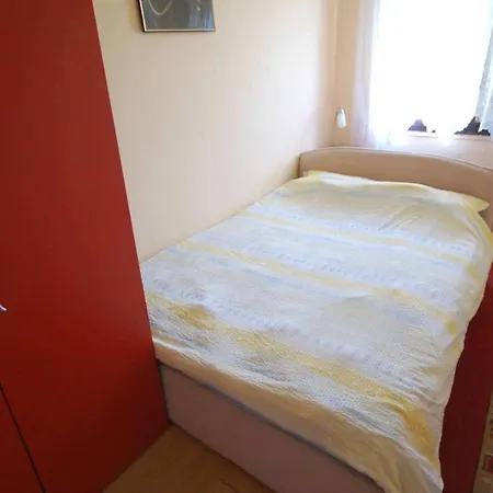 With Parking Space - Krk - 21867 Apartamento Njivice